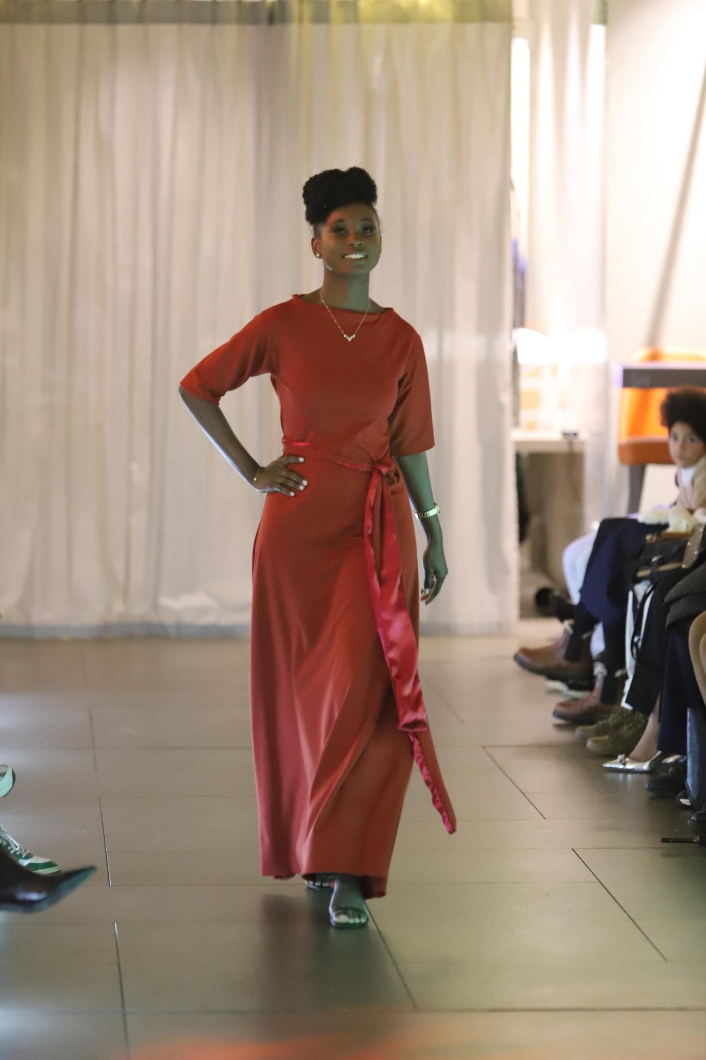 Robe Tsingy rouge, faite main en France