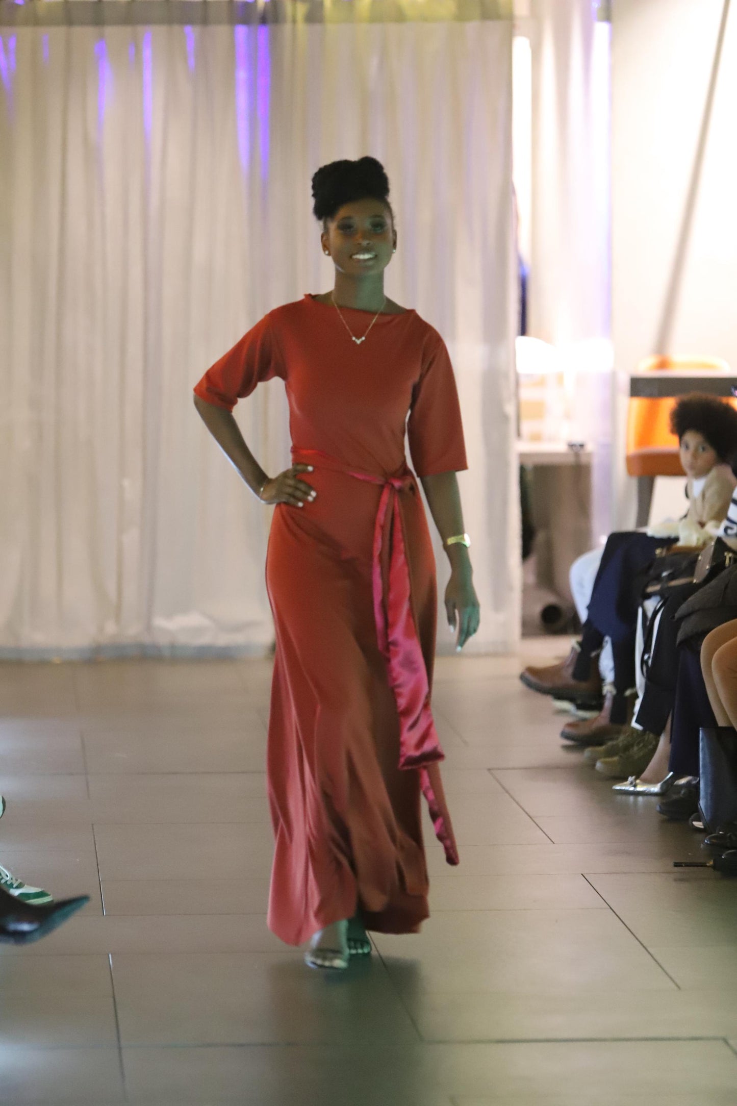 Robe Tsingy rouge, faite main en France