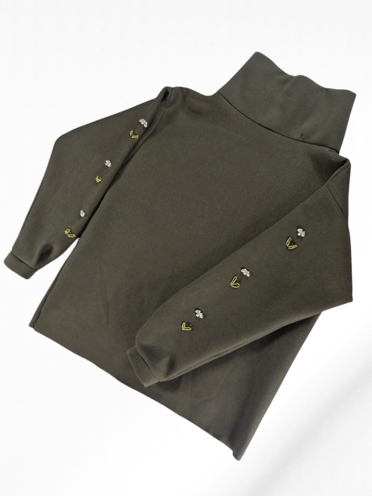 Robe Pull Ania fait main en France. Pièce unique