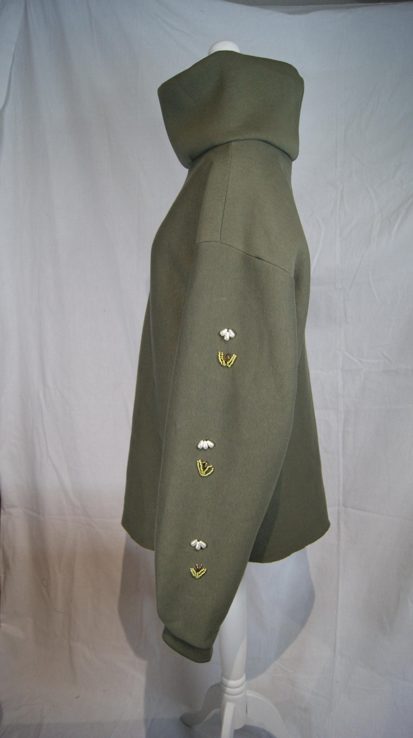 Robe Pull Ania fait main en France. Pièce unique