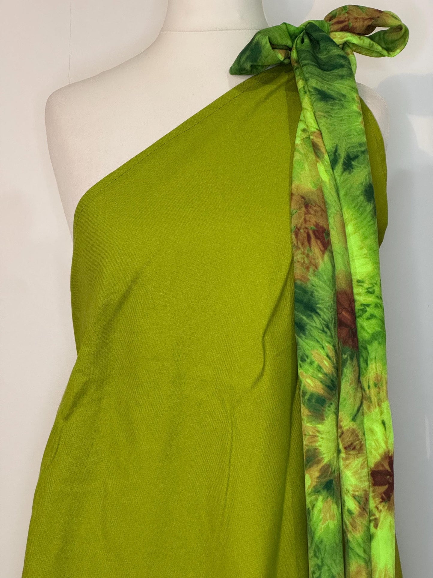 AUDACE - Athena Robe en coton bio vert anis